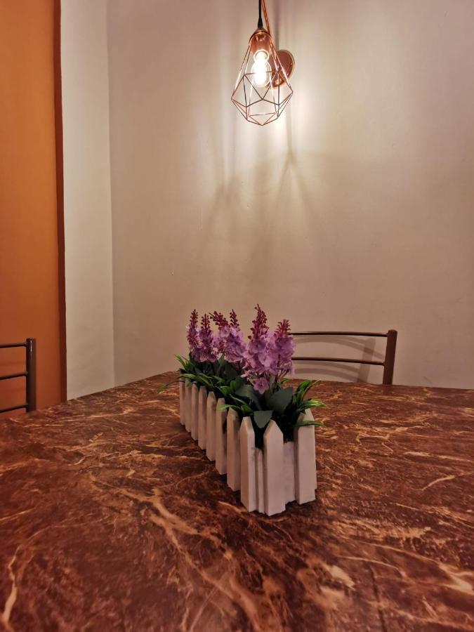 La Casa Di Jennifer Apartment Parma Exterior photo
